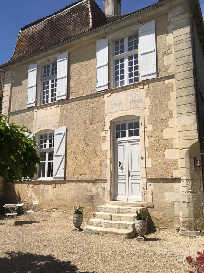 Le Petit Logis Bed and Breakfast Rouillac  Eksteriør billede
